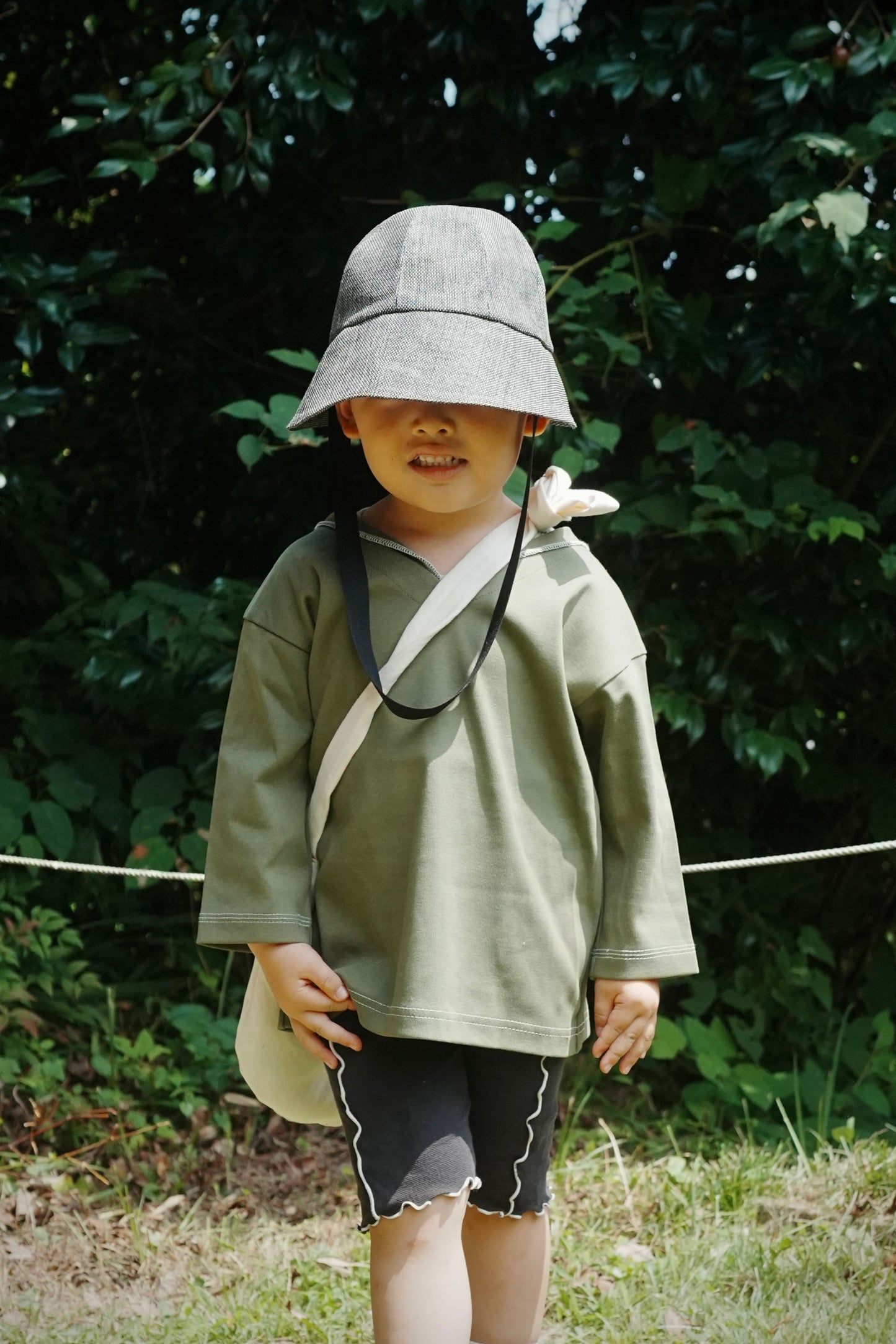 【Lawn】ポシェ二ギー ZOU white