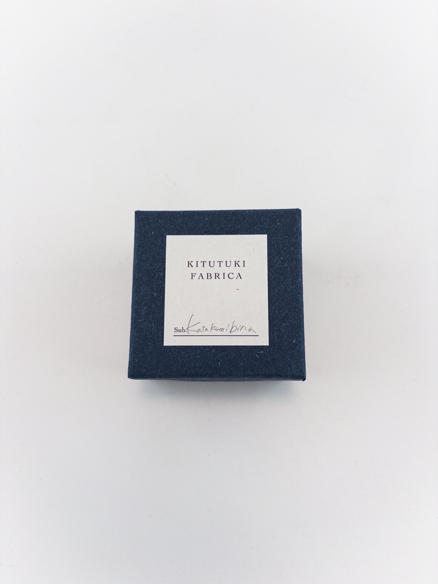 【KITUTUKI FABRICA】張子のお雛さま