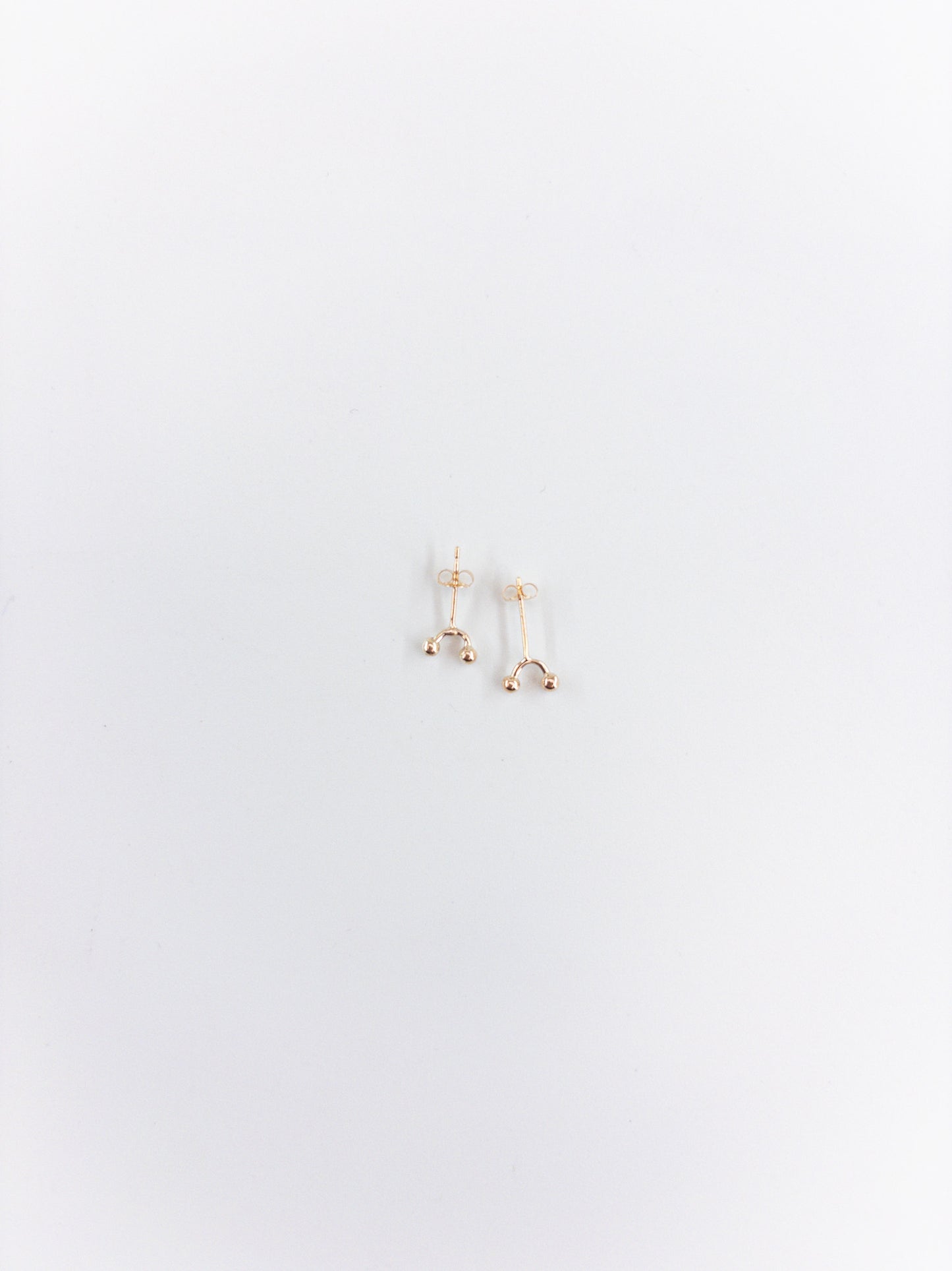 【accessories mau】触覚ピアス