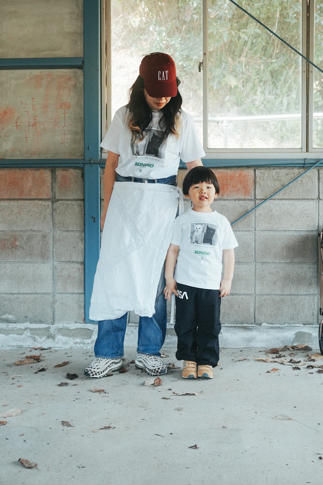 【AKISHIKA DESIGN】 KONEKO CLUB T-SHIRTS