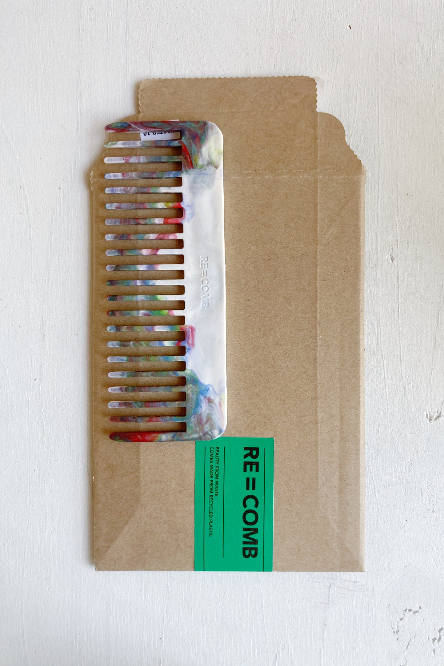 RE = COMB / ヘアコーム