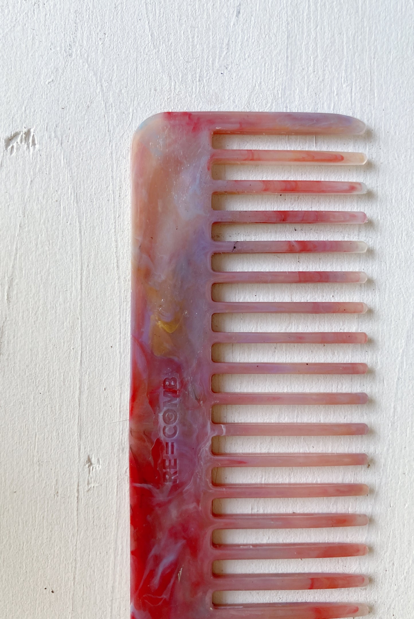RE = COMB / ヘアコーム