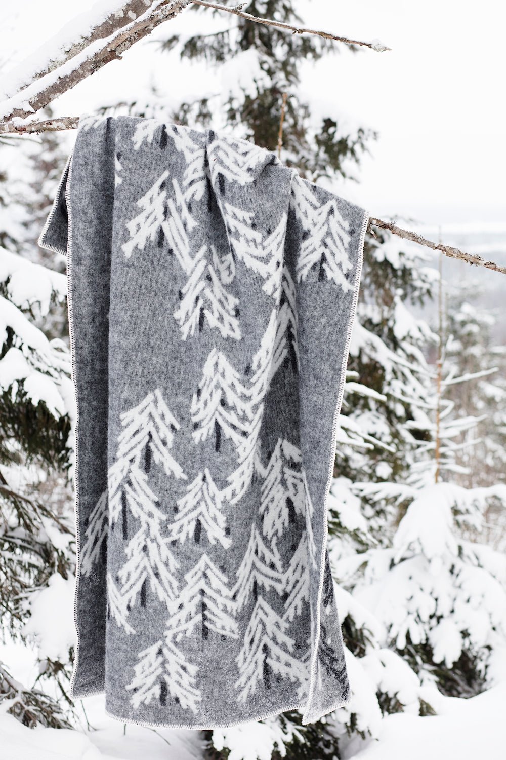 ラプアンカンクリ KUUSI ウールブランケット KUUSI blanket – HEN.