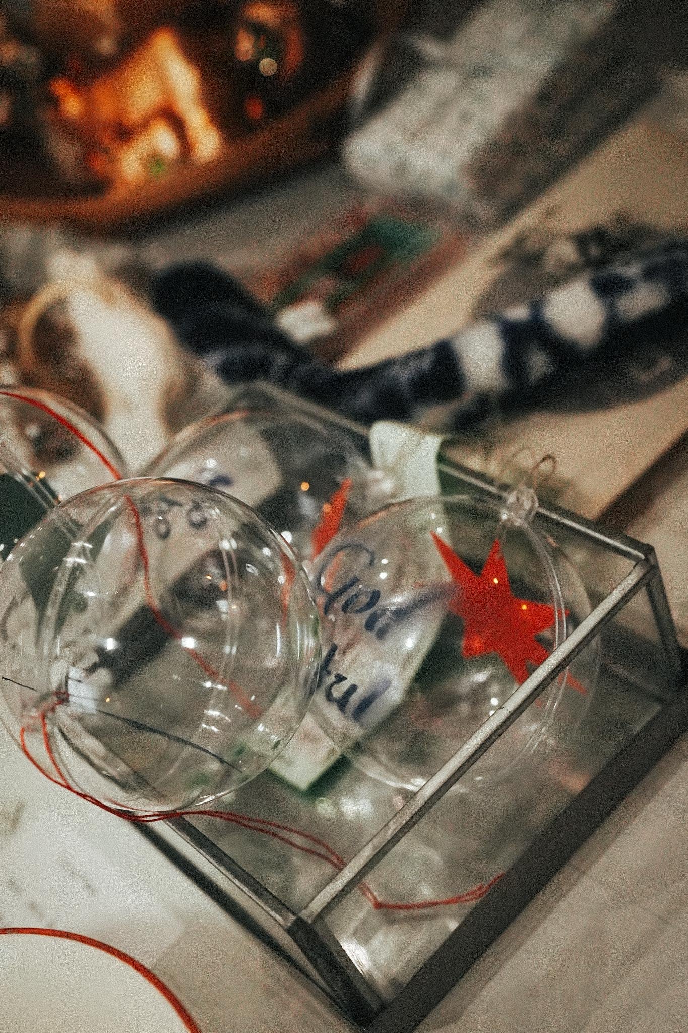 【よしいちひろ】Ornament Bell Red