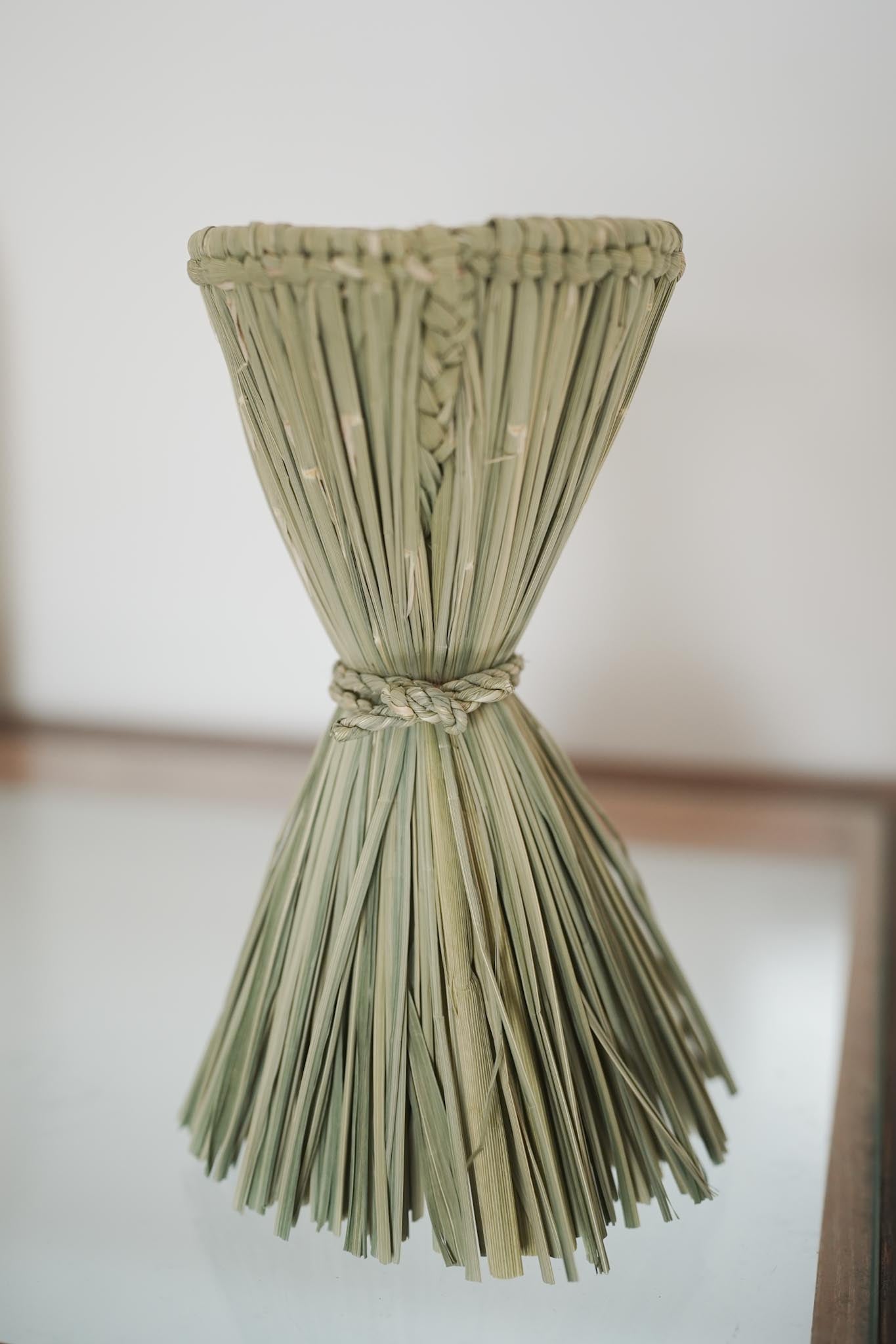 【わらむ】しめ飾り　三宝