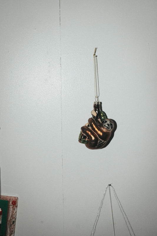 ガラスオーナメント ナマケモノ