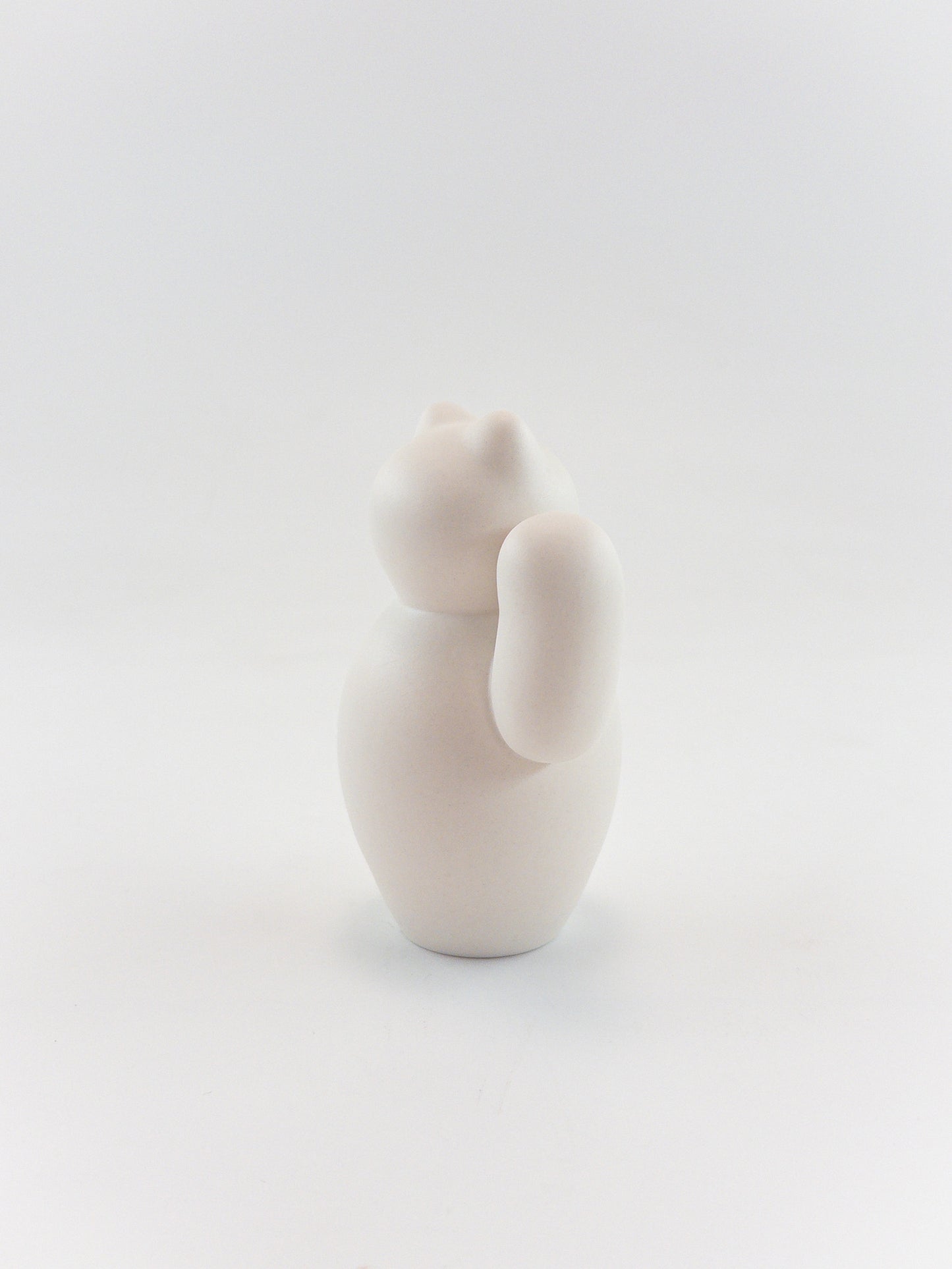【菊池俊治】MANEKINEKO 白