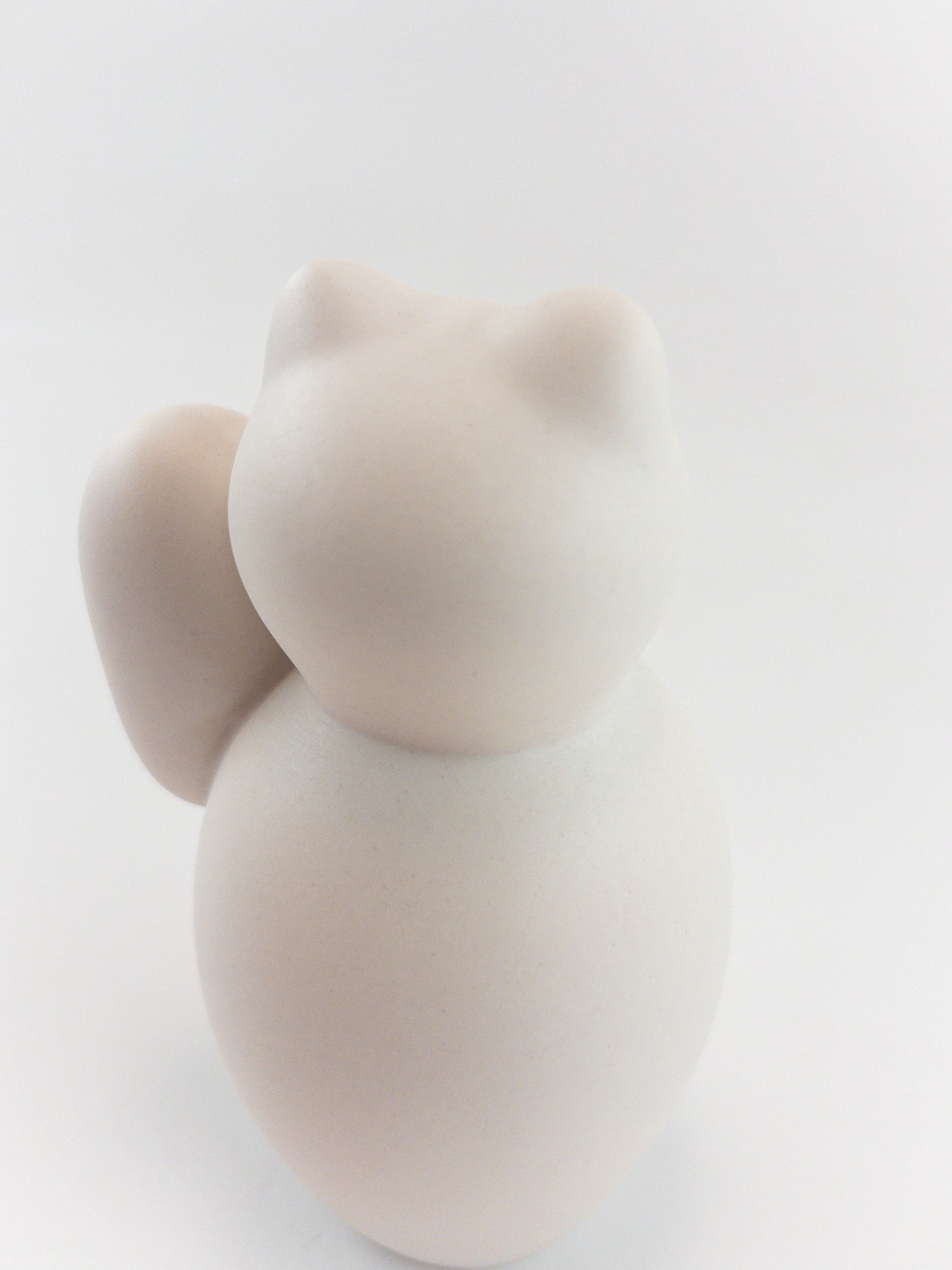 【菊池俊治】MANEKINEKO 白