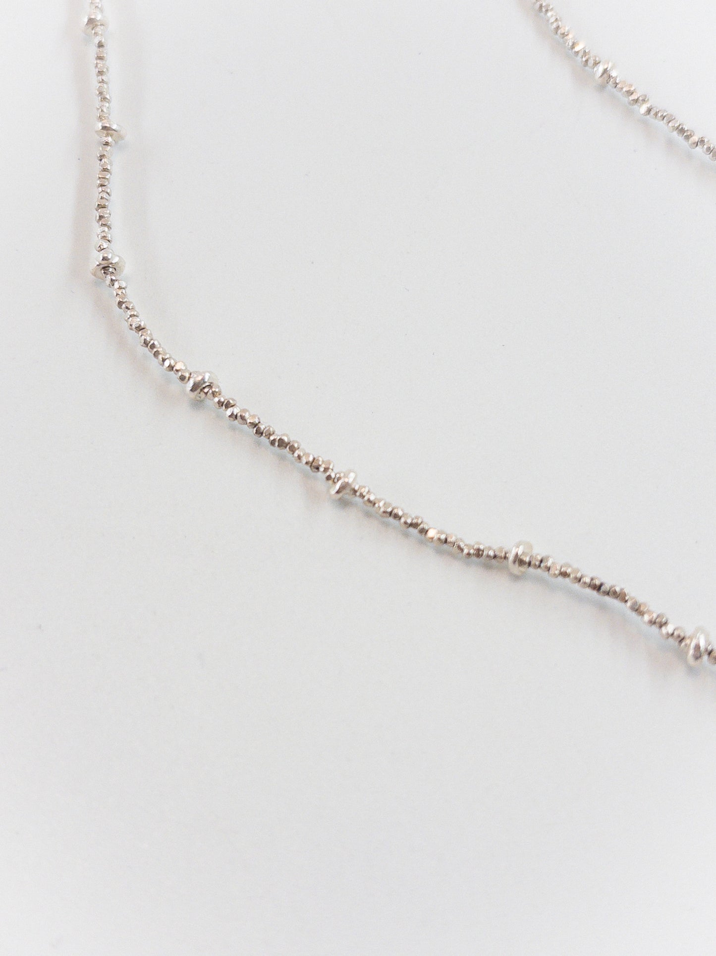 【accessories mau】カレンシルバービーズネックレス