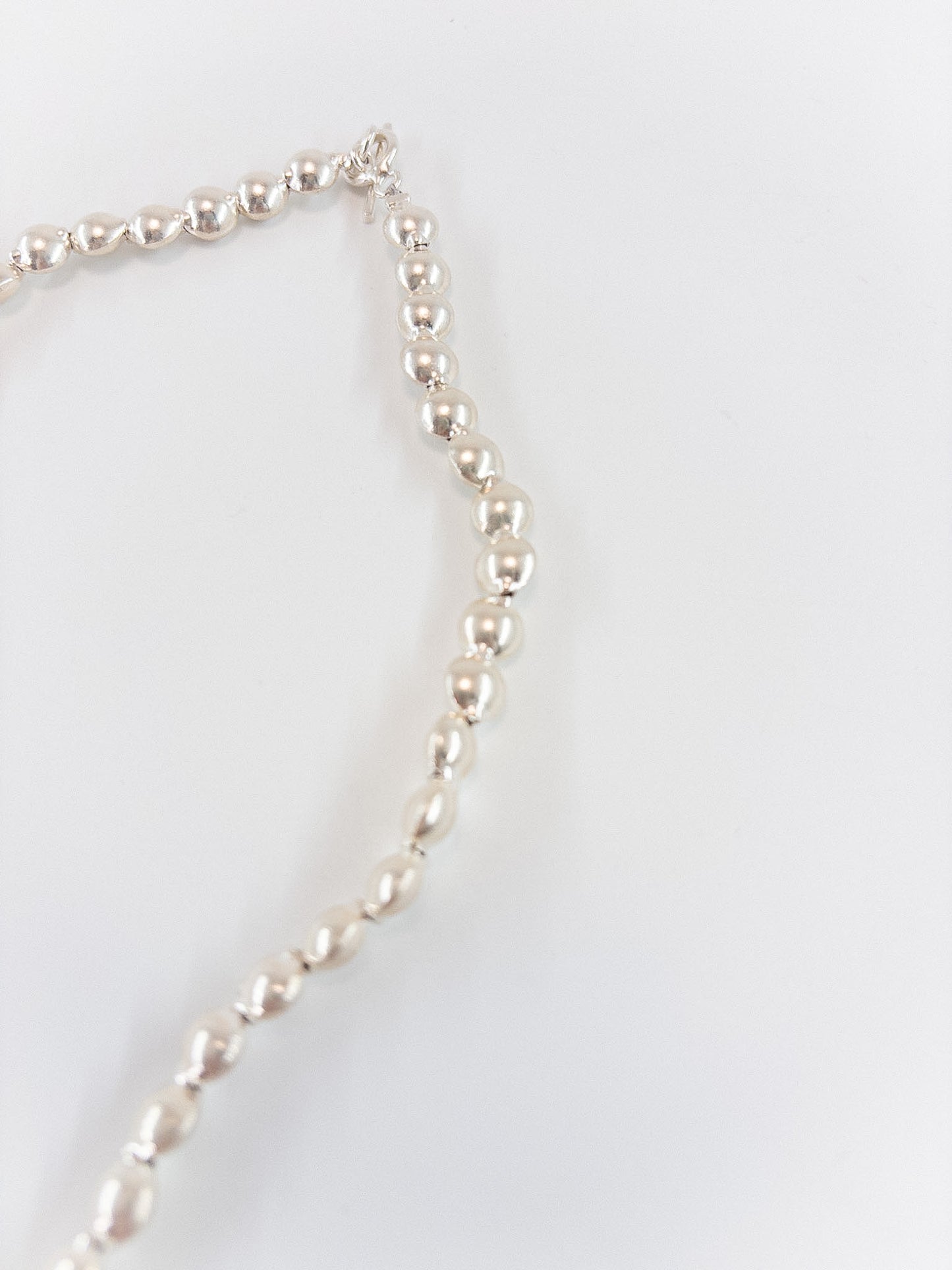 【accessories mau】カレンビーズネックレス