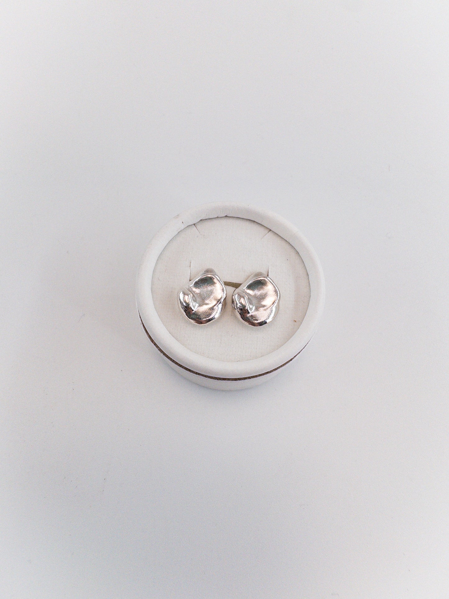 【accessories mau】バロック シルバーピアス