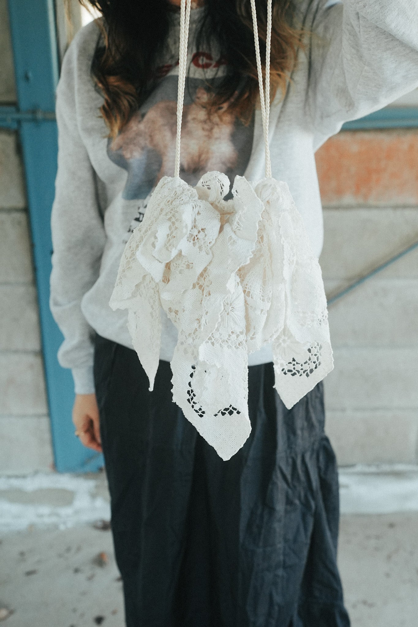 【KÄSI】NO.2 コットンレース編みテーブルクロスリメイクBag