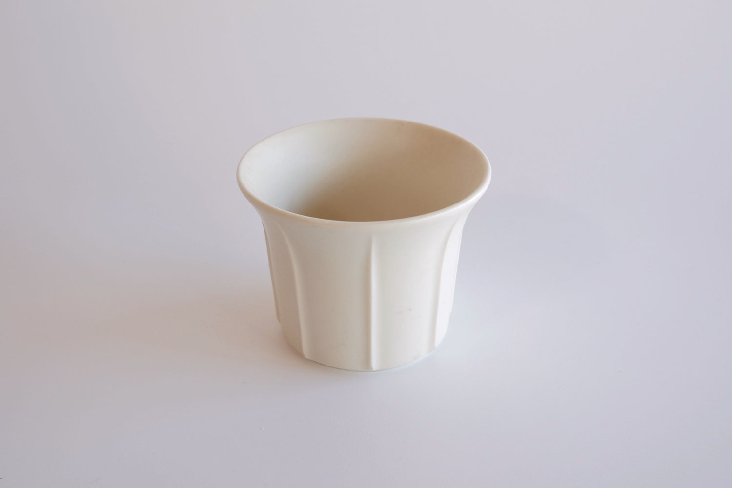 keramika白いデザートカップ